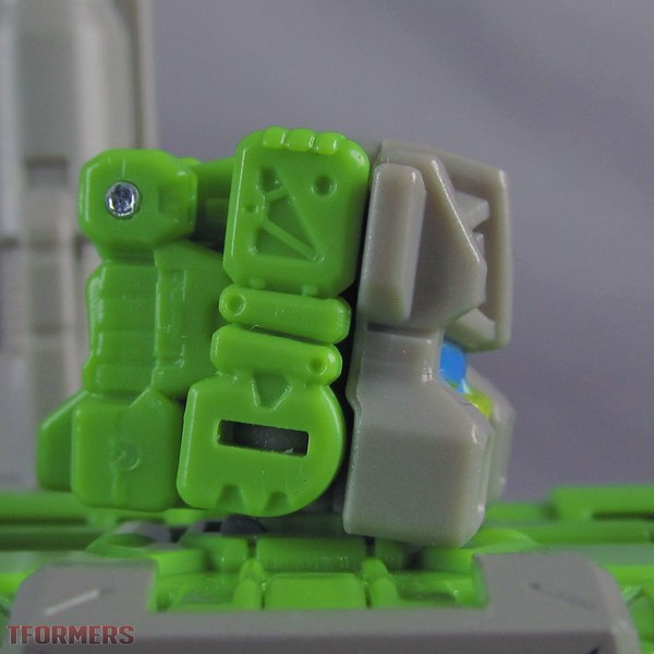 TFormers Titans Return Deluxe Hardhead And Furos Gallery 27 (27 of 102)